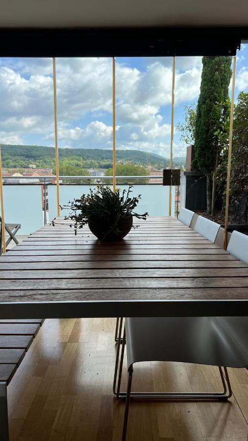Apartamento Ático de diseño con terraza en el centro de Olot Exterior foto